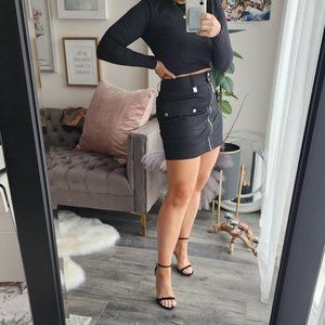 Michael Kors Mini Black Zipper Skirt